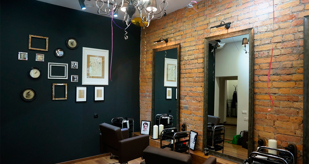 интерьер салона Love Love Salon Patriki
