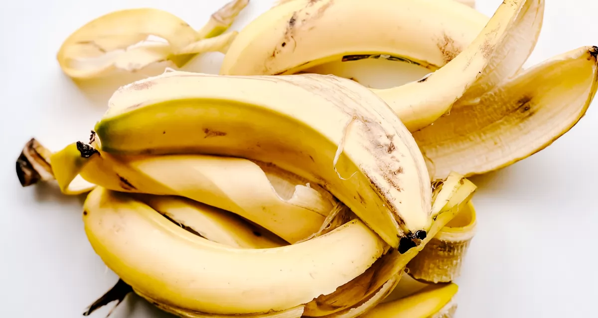Вместе с кожурой: необычные блюда из бананов